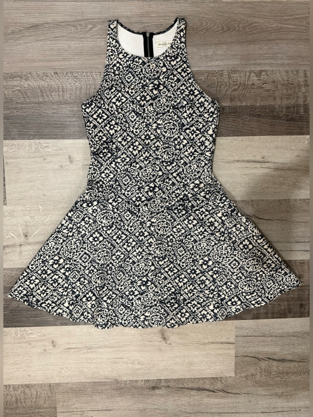 Abercrombie & Fitch Black White Geometric Halter Dress Bodysuit Sz L